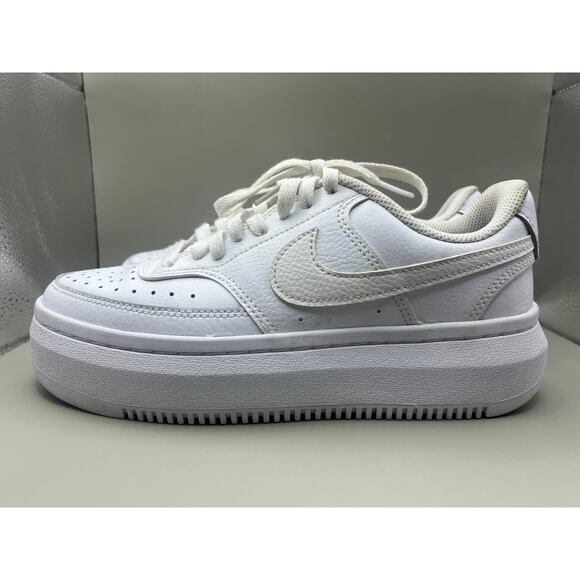 Nike Court Vision Alta Platform Triple White Women’s Size 8 - Picture 2 of 8